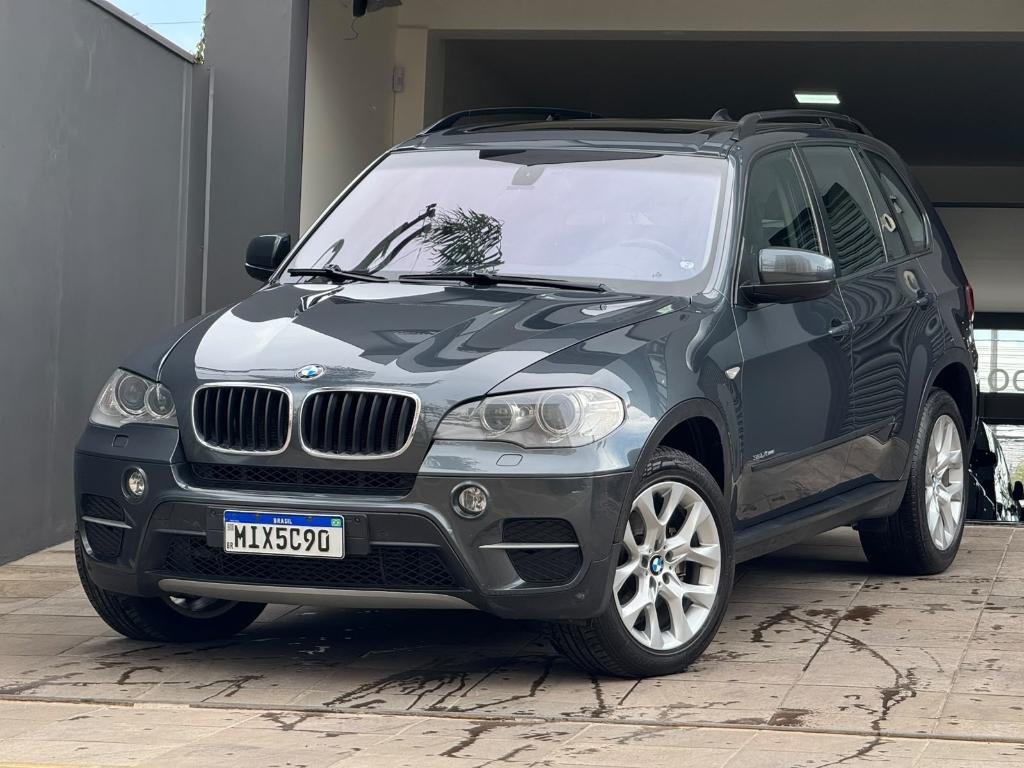 BMW X5 3.0 2011