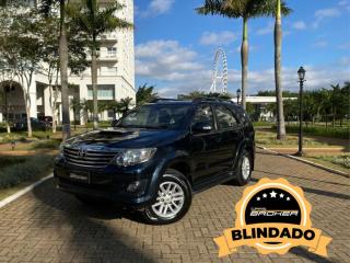 Foto do veículo Toyota Hilux 3.0 Tdi Cd Srv Auto 4wd