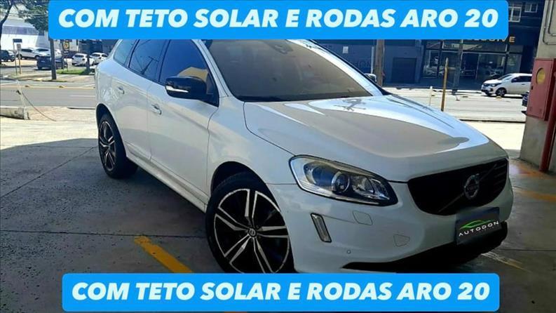 Volvo Xc 60 D5 Momentum 2.4 Awd Diesel 4p Automático 2017