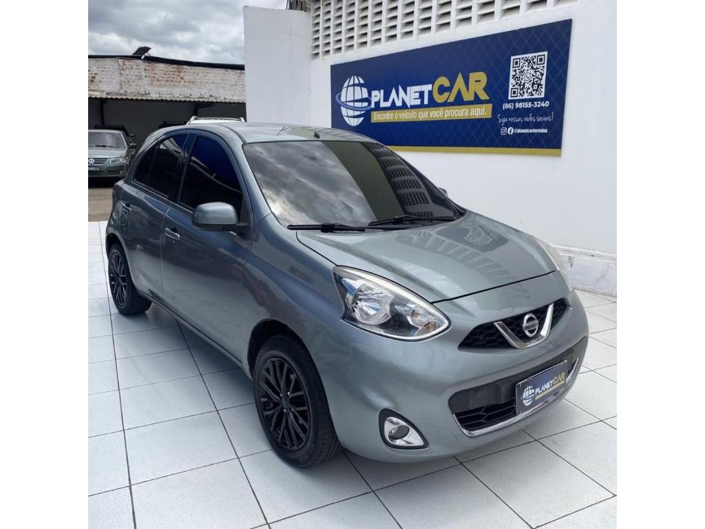 Nissan March 1.0 SV 12V FLEX 4P MANUAL 2015
