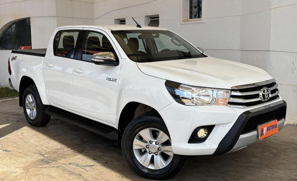 Toyota Hilux Hilux CD SRV 4x4 2.8 TDI Diesel Aut. 2017