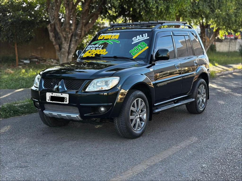 Mitsubishi Pajero 2013