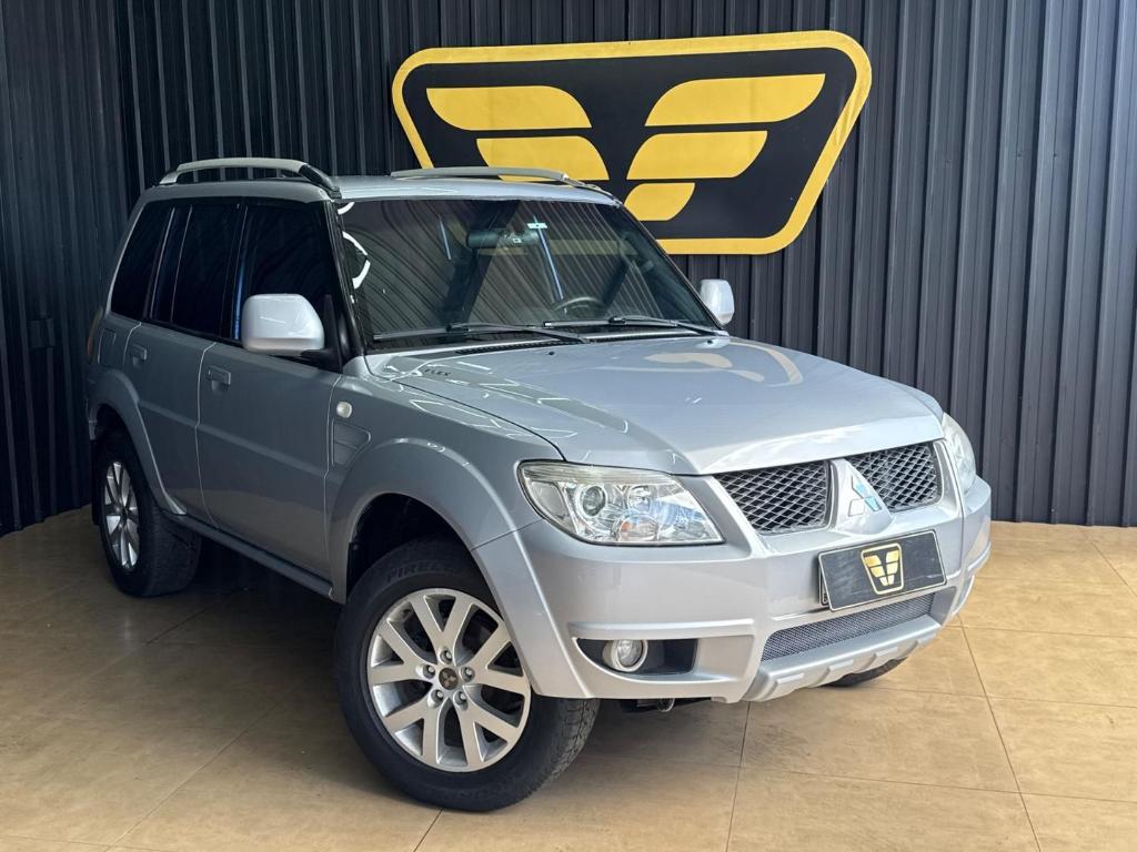 Mitsubishi Pajero 2011