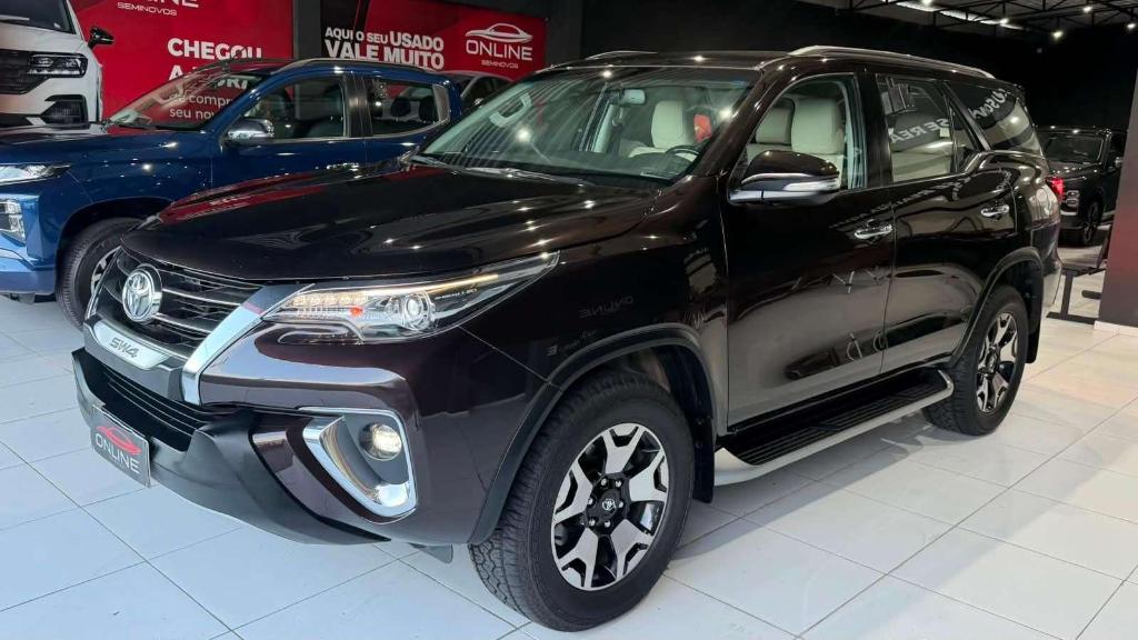 Toyota Hilux Sw4 2020