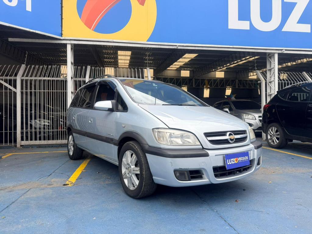 Chevrolet Zafira Zafira Eleg.2.0 MPFI FlexPower 8V 5p Aut 2011