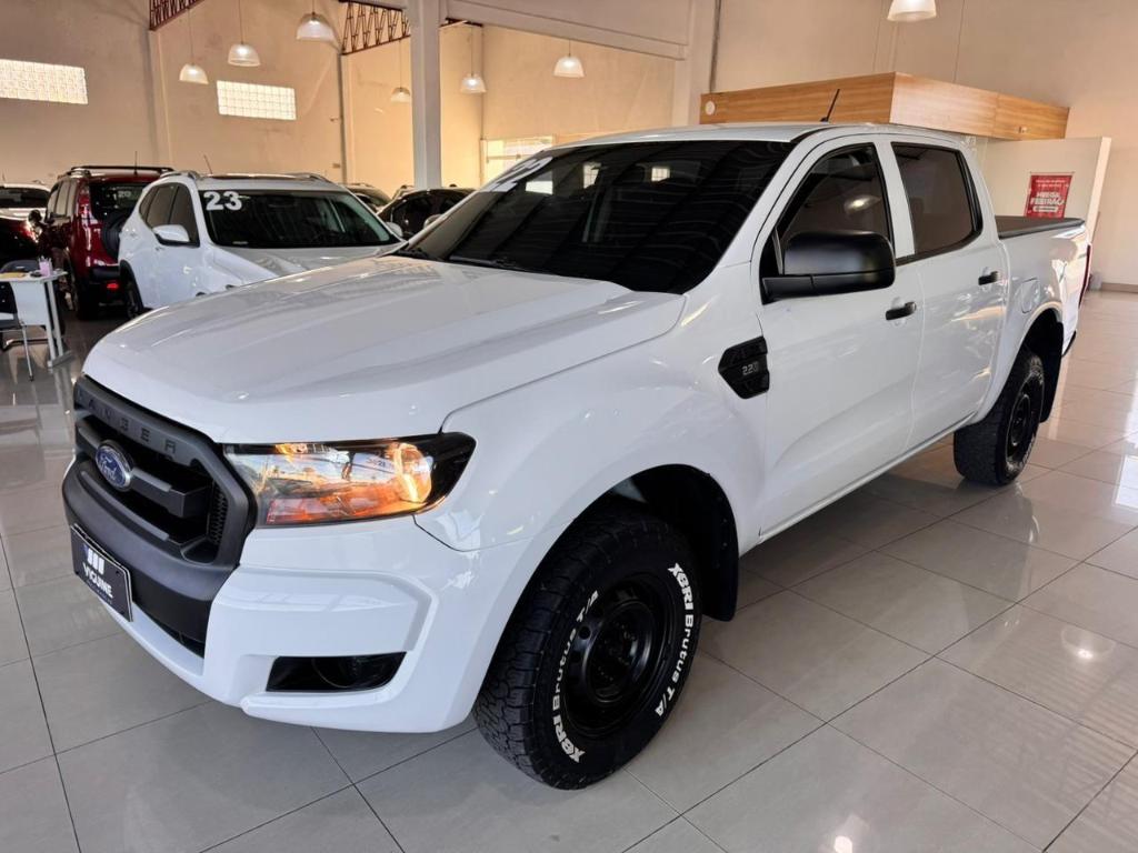 Ford Ranger 2.0 TURBO DIESEL CD XL 4X4 MANUAL 2022
