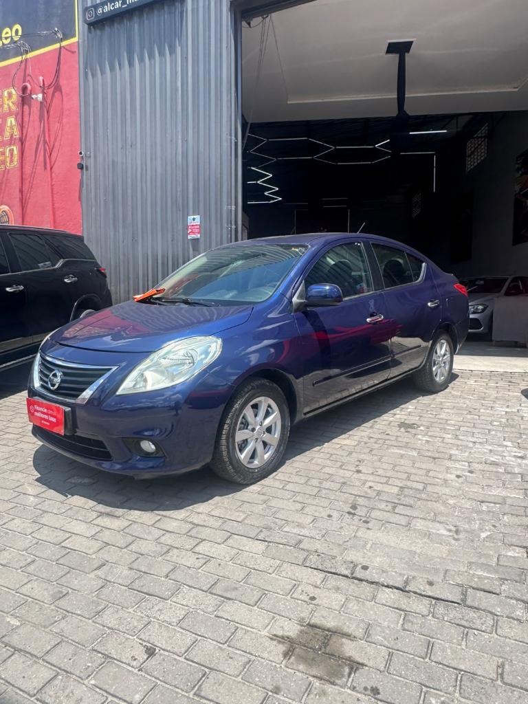 Nissan Versa 1.6 16V FLEX SL 4P MANUAL 2013