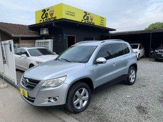 Foto do veículo Volkswagen Tiguan 2.0 Tsi 16v 200cv Tiptronic 5p