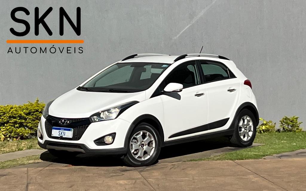 Hyundai Hb20X 1.6 COMFORT 16V FLEX 4P MANUAL 2015