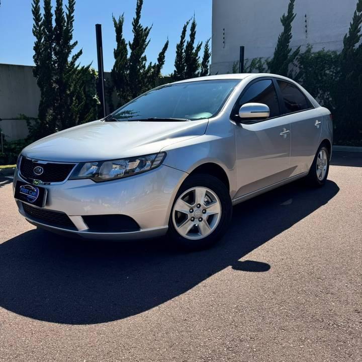 KIA Cerato 1.6 16V MEC. 2012