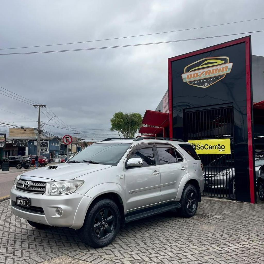 Toyota Hilux 2.5 STD 4X4 CD 16V TURBO DIESEL 4P MANUAL 2010