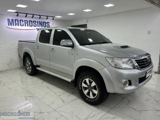Foto do veículo Toyota Hilux 3.0 4x4 8v 4p Manual