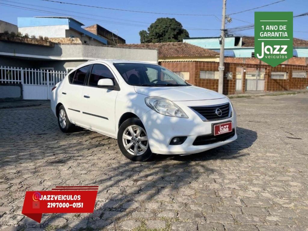 Nissan Versa VERSA SL 1.6 16V FlexStart 4p Mec. 2013