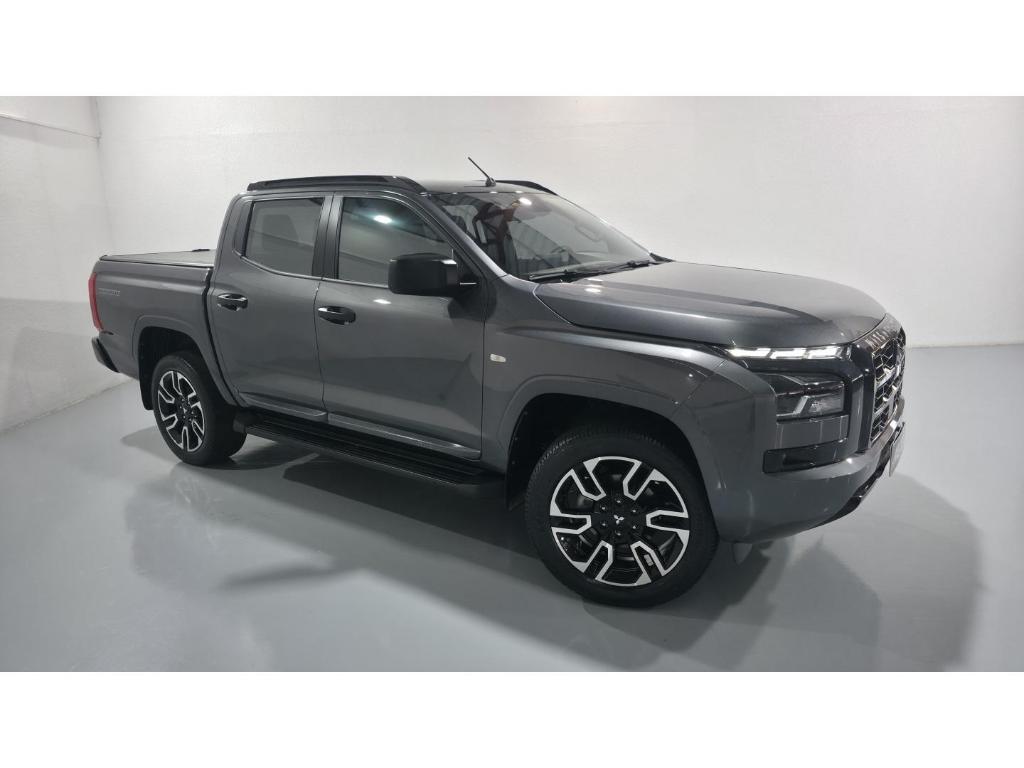 Mitsubishi Triton 2.4 D Tarmac Auto - Automática