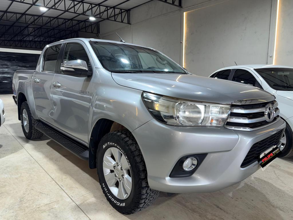 Toyota Hilux CD SRV 4X4 2.8 TDI DIESEL AUT. 2016