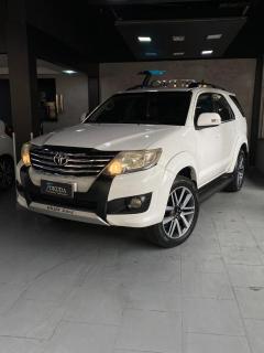 Foto do veículo Toyota Hilux Sw4 Sr 4x2 2.7/2.7 Flex 16v Aut.