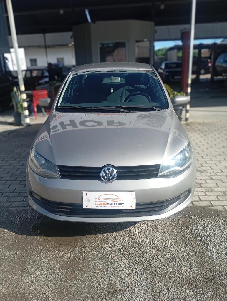 Volkswagen Voyage 2014