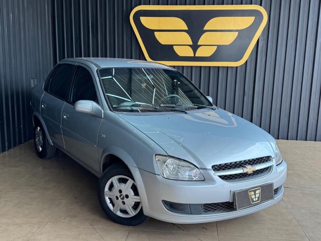 Chevrolet Classic LS C/AR 1.0 VHC-E 8V FLEXPOWER 2013