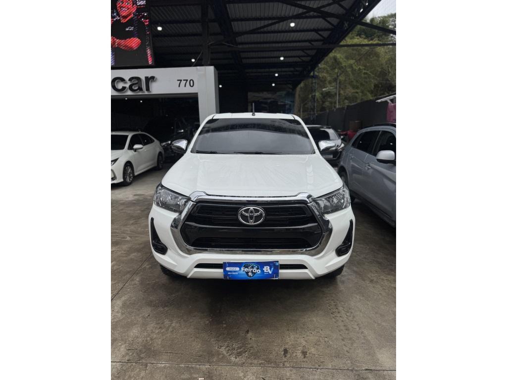 Toyota Hilux CD CONQUEST 4X4 2.8 AT DIE 2023