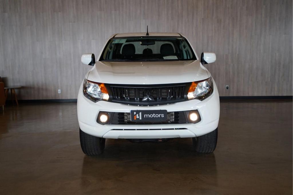Mitsubishi L200 2.4 D Triton Gl 4wd 2022