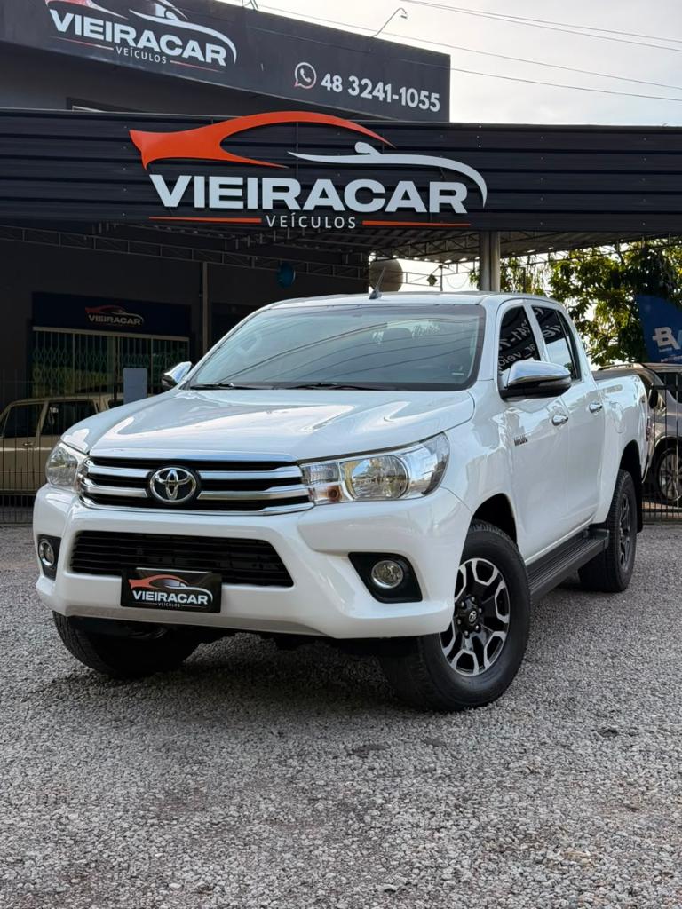 Toyota Hilux 2.8 Tdi Cd Std Power Pack 4wd 2020