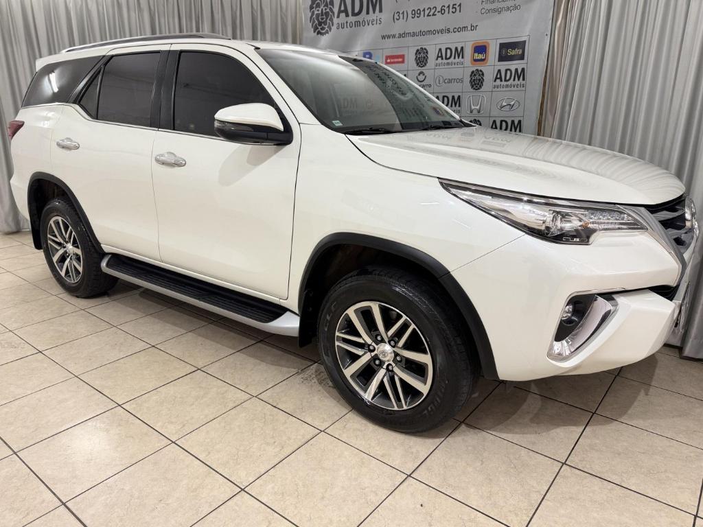 Toyota Sw4 Hilux SW4 SRX 4x4 2.8 TDI 16V Dies. Aut. 2020