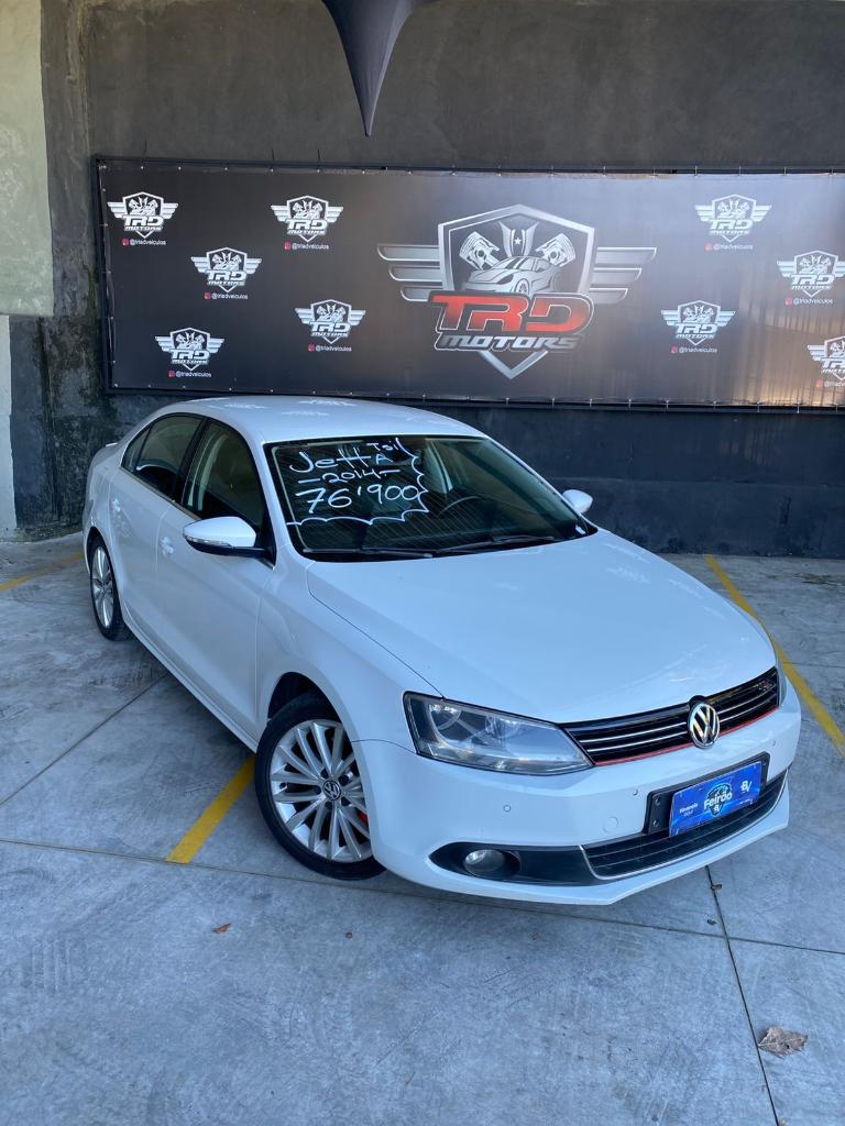 Volkswagen Jetta COMFORTLINE 2.0 8V FLEX 2014