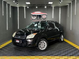 Foto do veículo Ford Fiesta Sedan 1.0 8v Flex 4p