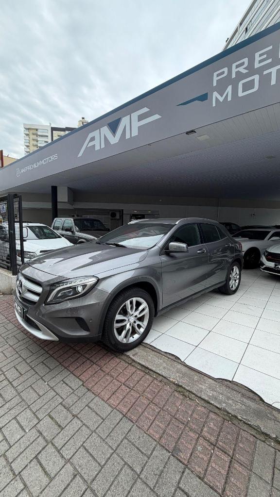 Mercedes-Benz Gla 200 VISION 1.6 TB 2015