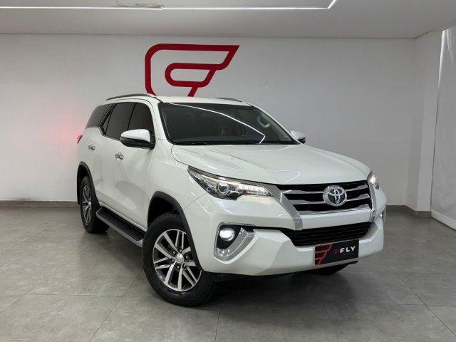 Toyota Hilux Sw4