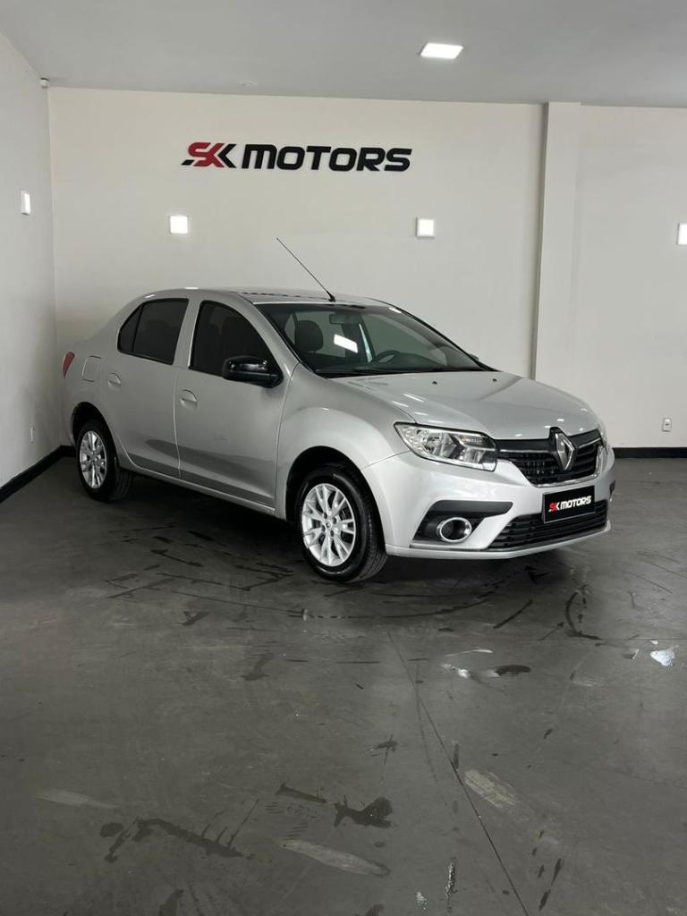 Renault Logan 2023
