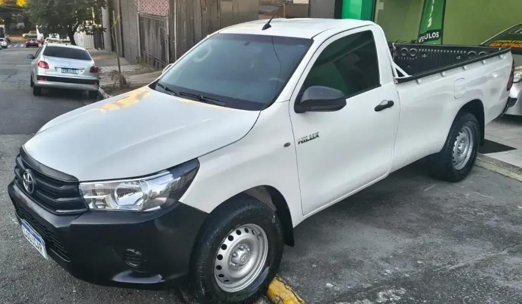 Toyota Hilux CS 4X2 2.8 2020