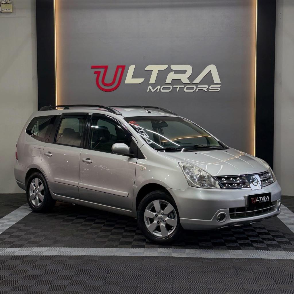 Nissan Grand Livina 1.8 AT FLEX 2012