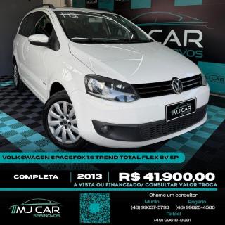 Foto do veículo Volkswagen Spacefox 1.6/1.6 Trend Total Flex 8v 5p