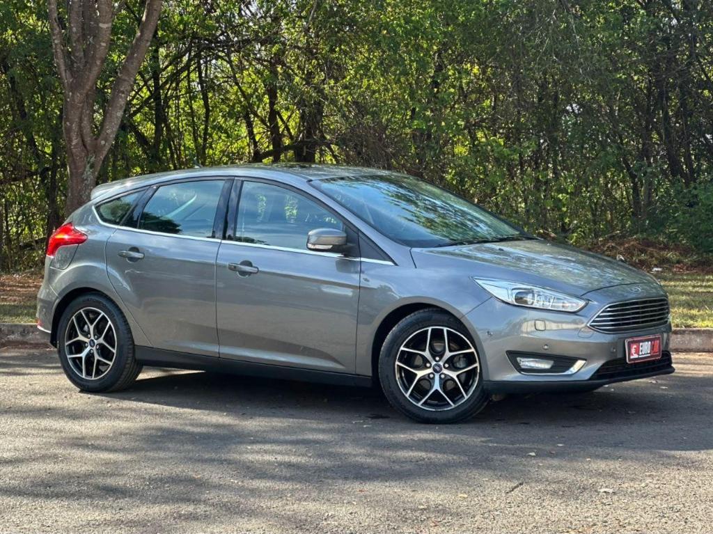 Ford Focus 2.0 TITANIUM HATCH 16V FLEX 4P AUTOMÁTICO 2018