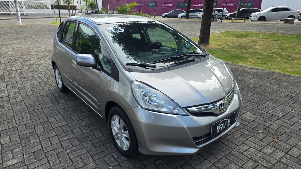 Honda Fit 1.4 LX 16V FLEX 4P AUTOMÁTICO 2013