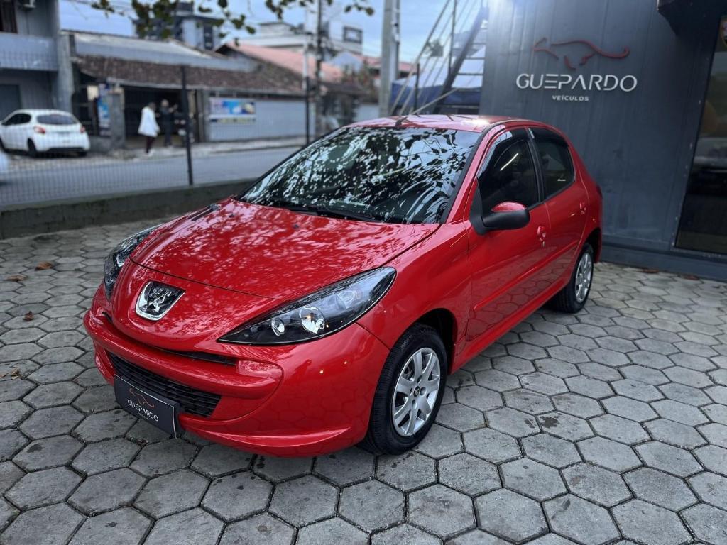 Peugeot 207 ACTIVE 1.4 8V FLEX 4P 2014
