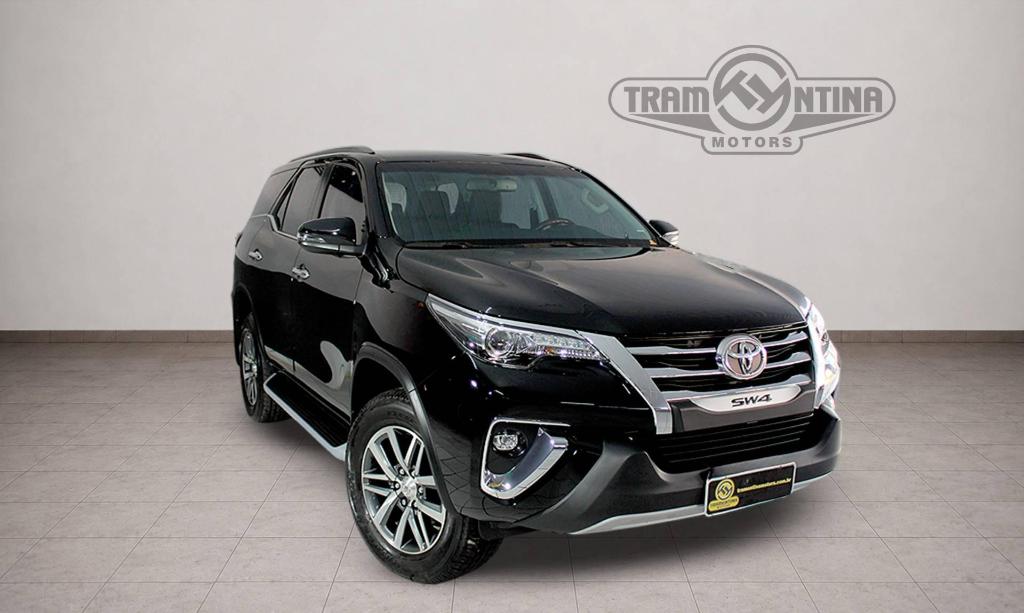 Toyota Hilux Sw4 Hilux SW4 SRX 4x4 2.8 TDI 16V Dies. Aut. 2020