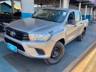 Foto do veículo Toyota Hilux 2.8 4x4 Cd 8v 4p Manual