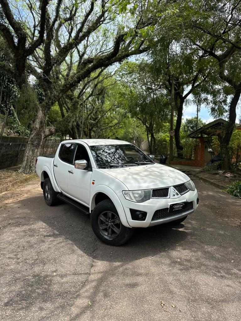 Mitsubishi L200 Triton 3.5 V6 Flex Auto 4wd 2012