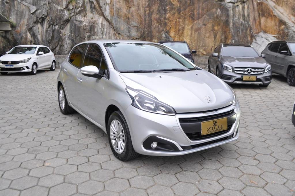 Peugeot 208 208 Active Pack 1.2 Flex 12V 5p Mec. 2018