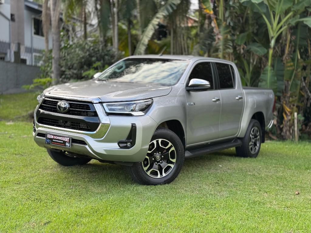 Toyota Hilux 2.8 SRX 4X4 CD 16V DIESEL 4P AUTOMÁTICO 2023