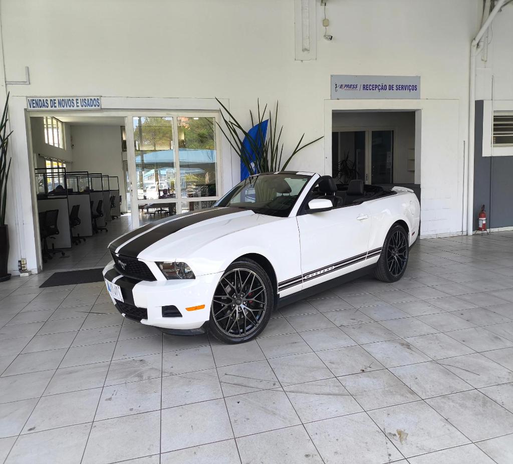 Ford Mustang 2011