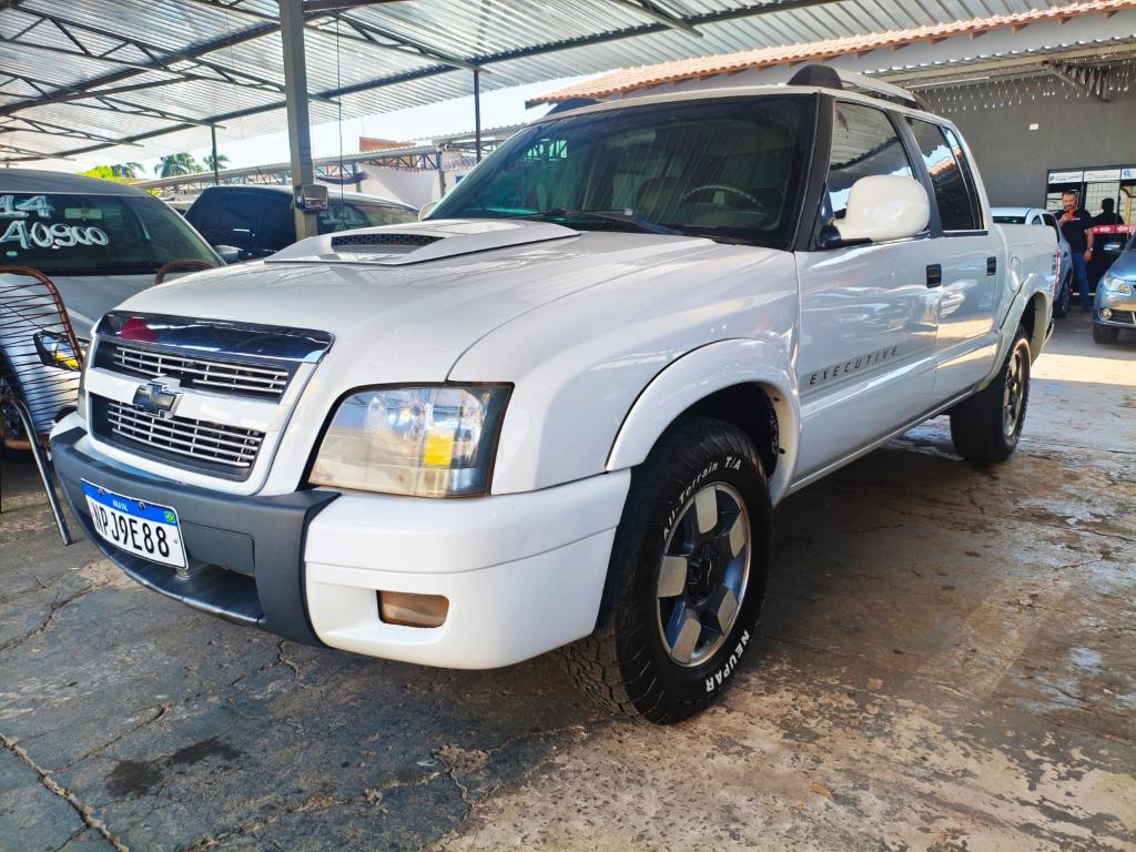 Chevrolet S10 CD 4X2 2.4 2010
