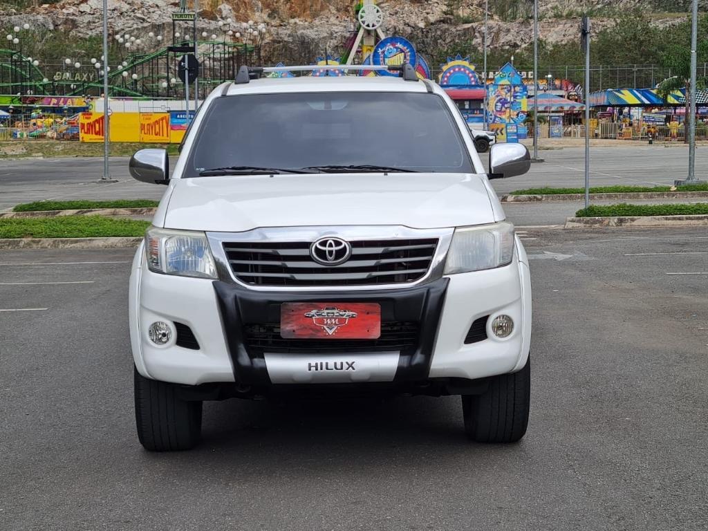 Toyota Hilux CS 4X2 3.0 2014