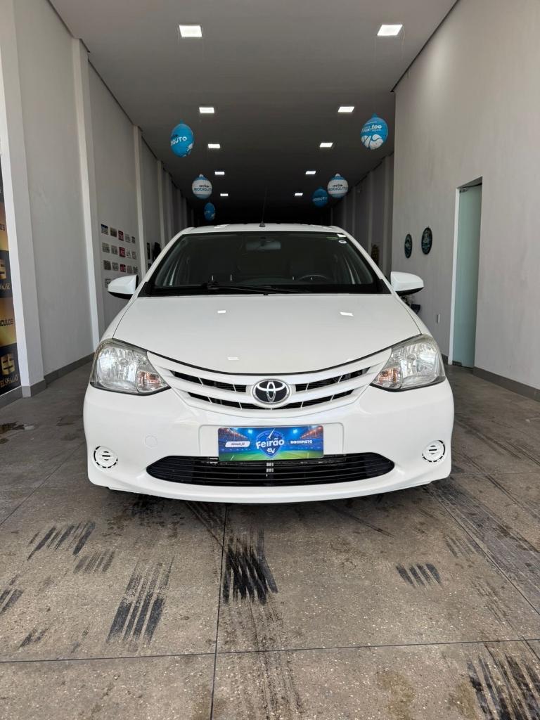 Toyota Etios 2016