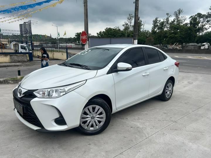 Toyota Yaris XS 1.5 CVT 2023