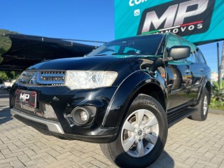 Foto do veículo Mitsubishi Pajero 3.2 4x4 T.i. Dies. 5p Aut