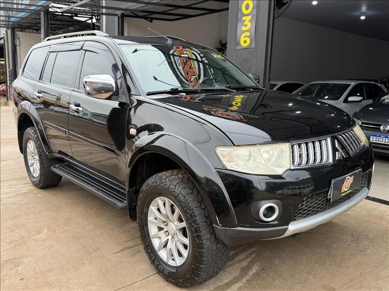 Mitsubishi Pajero 2011