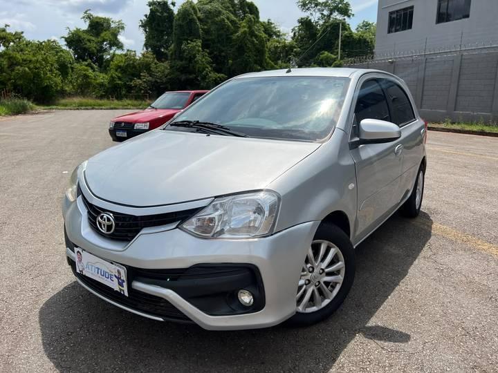 Toyota Etios PLATINUM 1.5 16V FLEX 2014